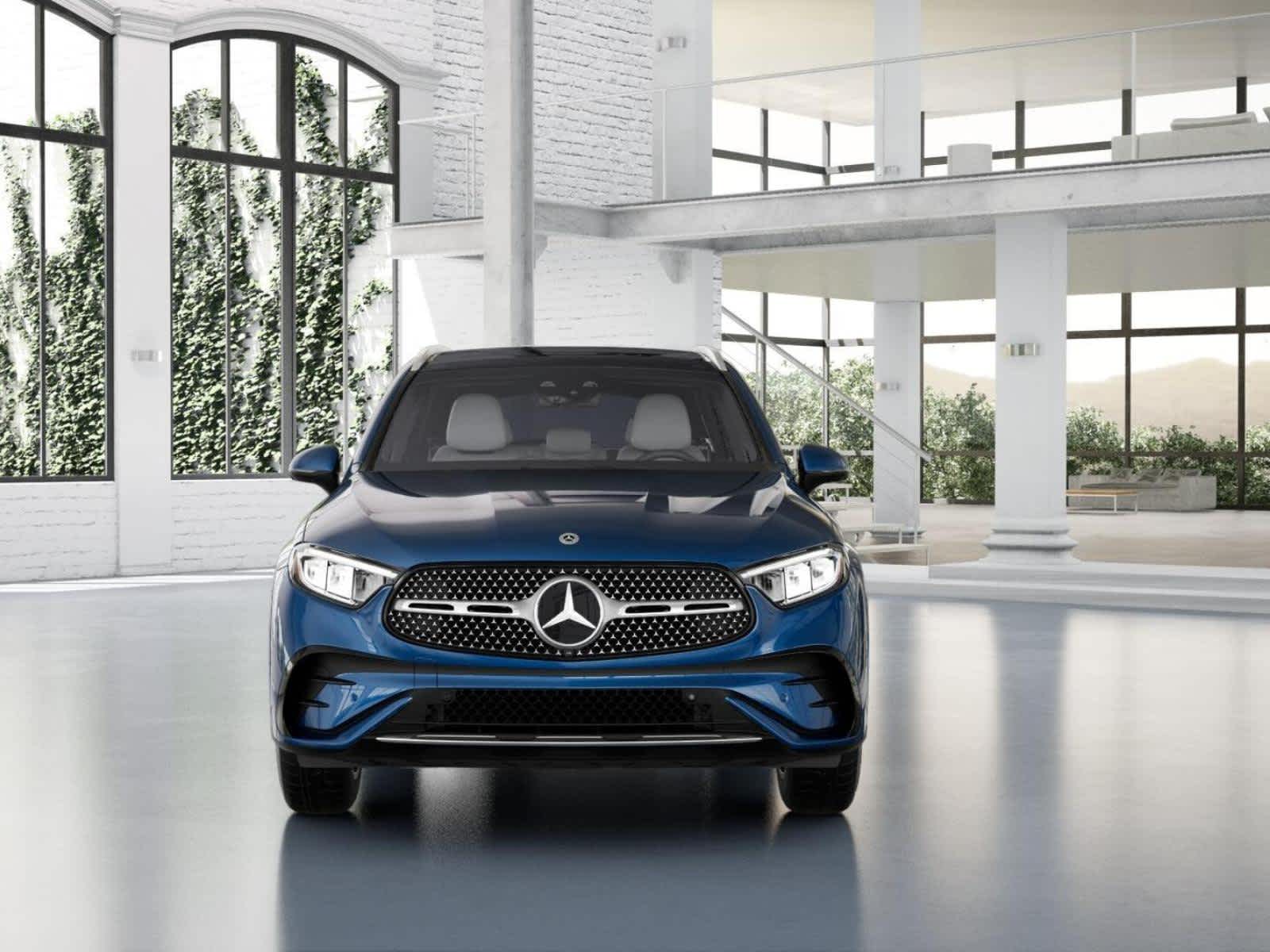 new 2025 Mercedes-Benz GLC 300 car