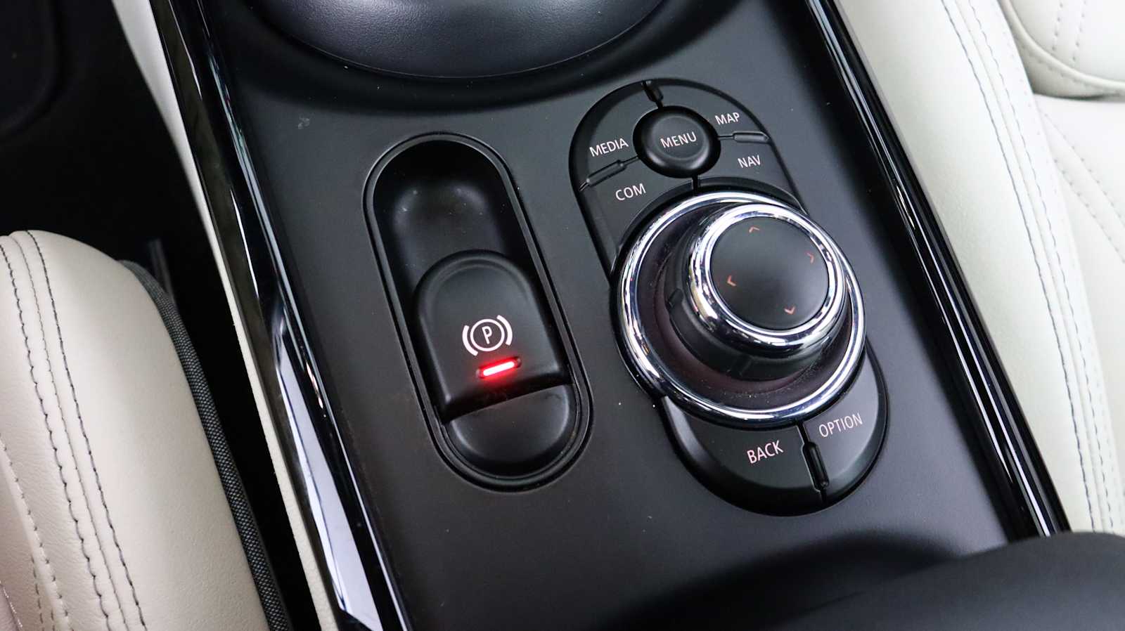 used 2023 MINI Clubman car, priced at $31,598