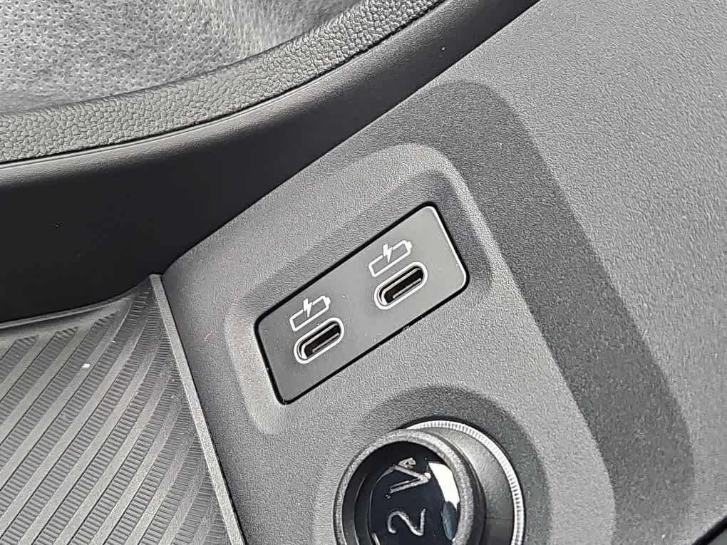 new 2025 MINI Hardtop 4 Door car, priced at $37,110
