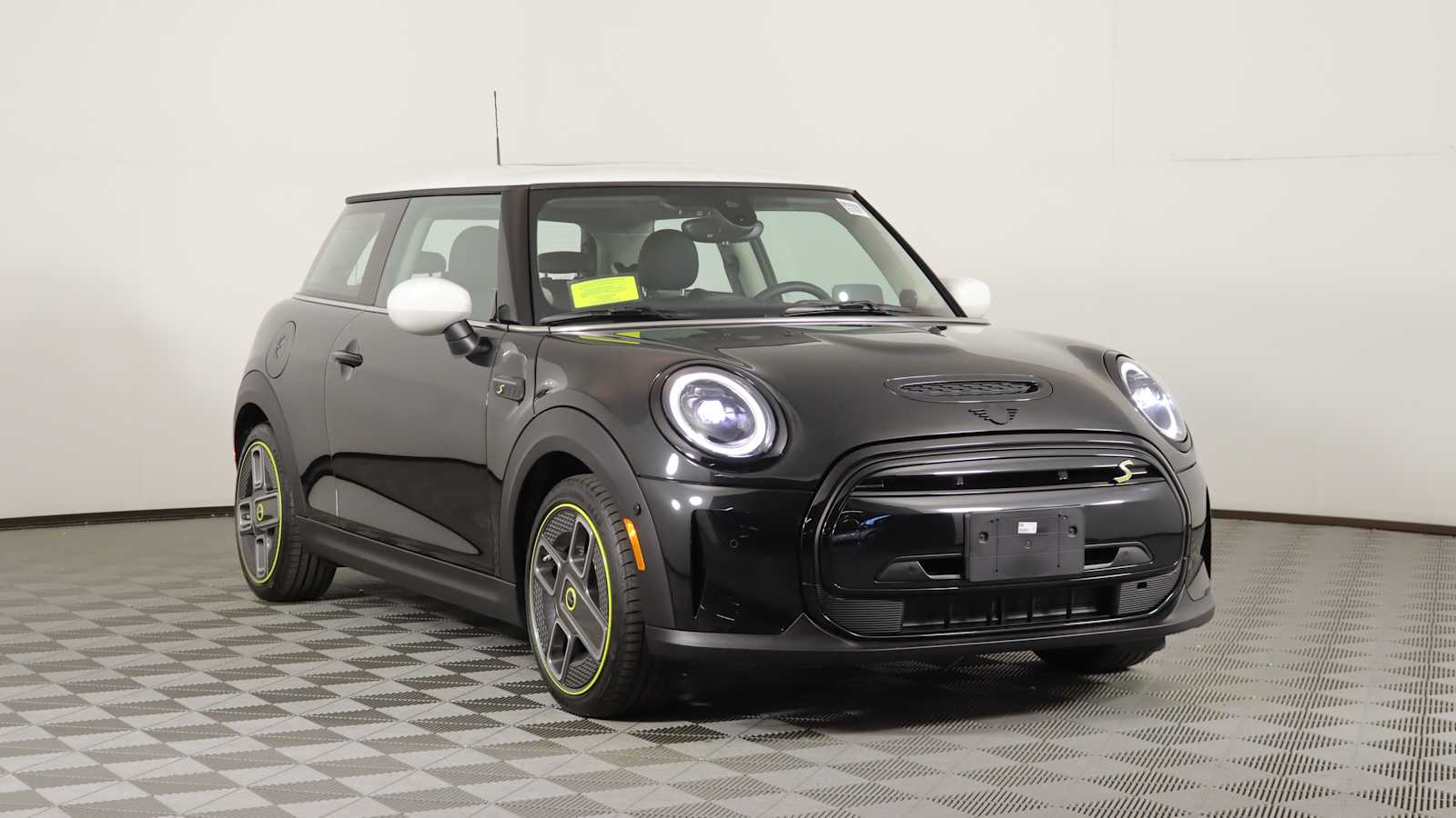 used 2024 MINI Electric Hardtop 2 Door car, priced at $24,798