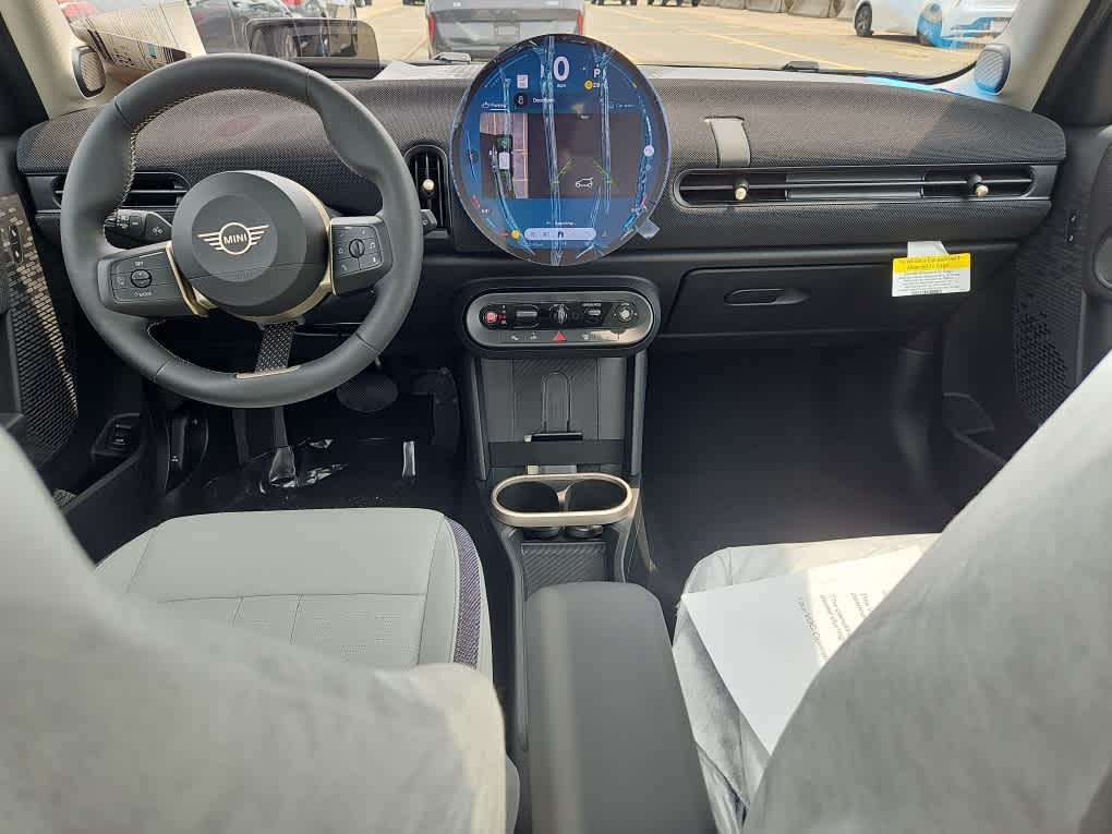 new 2025 MINI Hardtop 4 Door car, priced at $38,775