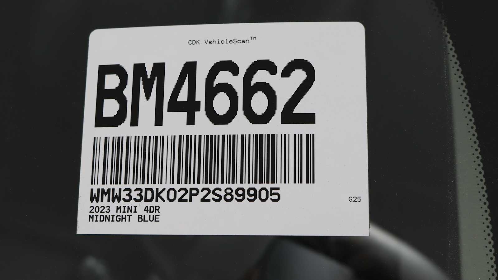used 2023 MINI Hardtop 4 Door car, priced at $25,698