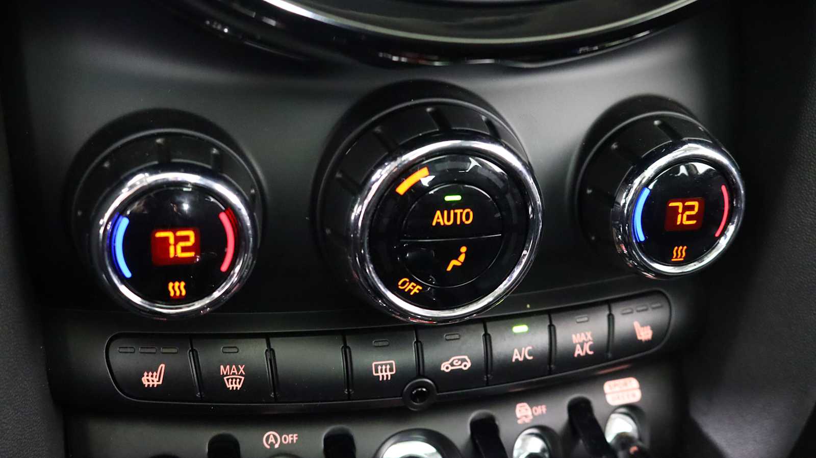 used 2023 MINI Hardtop 2 Door car, priced at $24,898