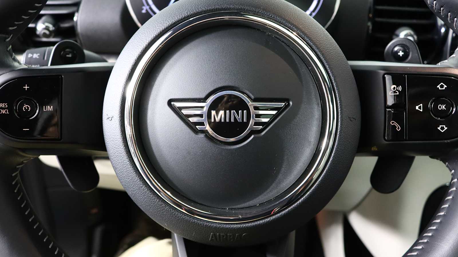 used 2023 MINI Clubman car, priced at $31,598