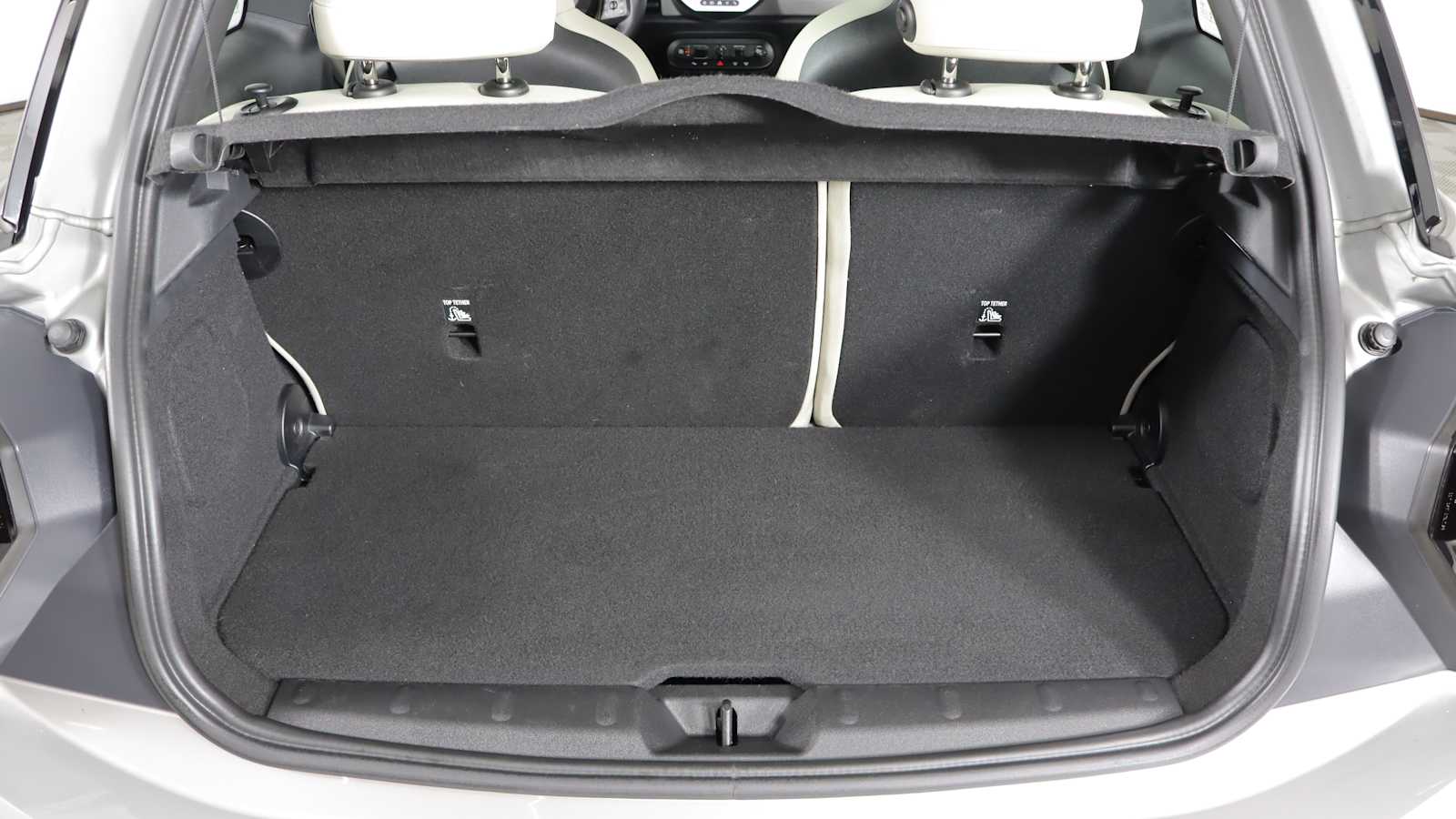 used 2025 MINI Hardtop 2 Door car, priced at $29,998