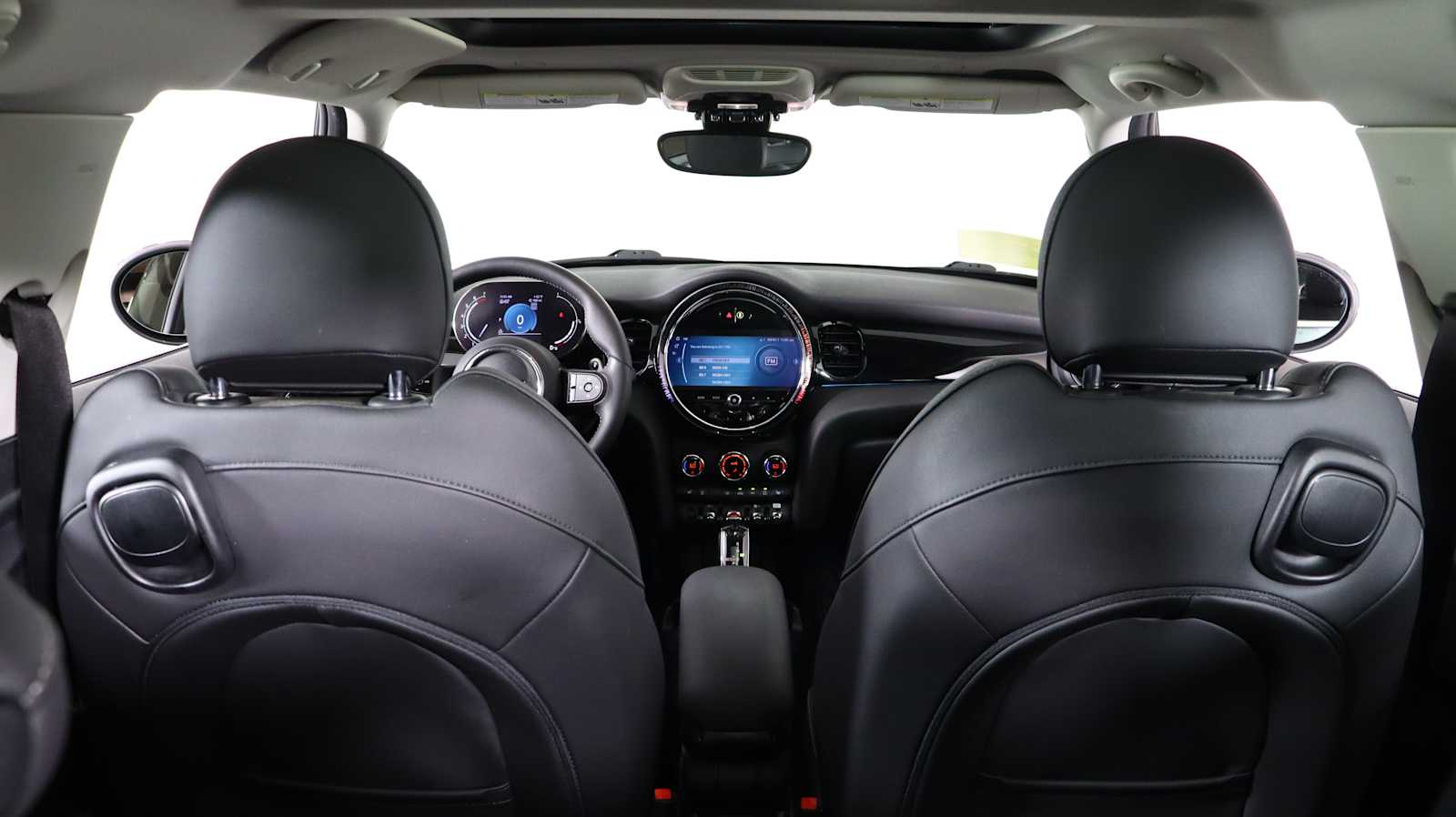 used 2024 MINI Hardtop 2 Door car, priced at $26,691