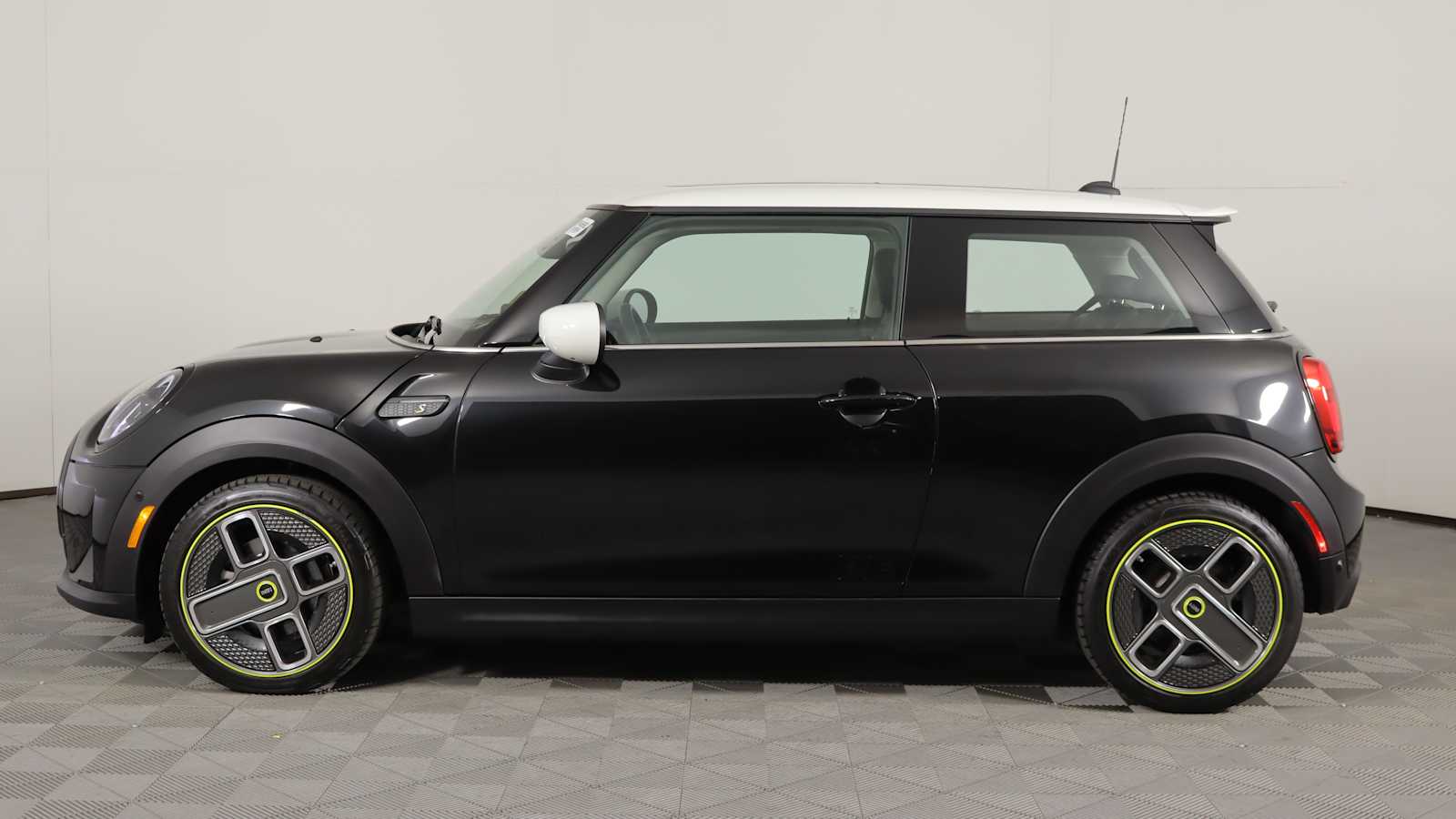 used 2024 MINI Electric Hardtop 2 Door car, priced at $24,798