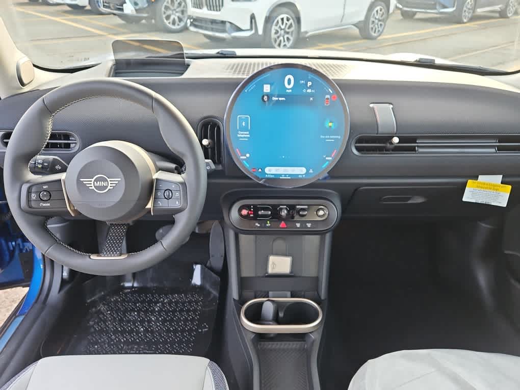 new 2025 MINI Hardtop 4 Door car, priced at $38,260