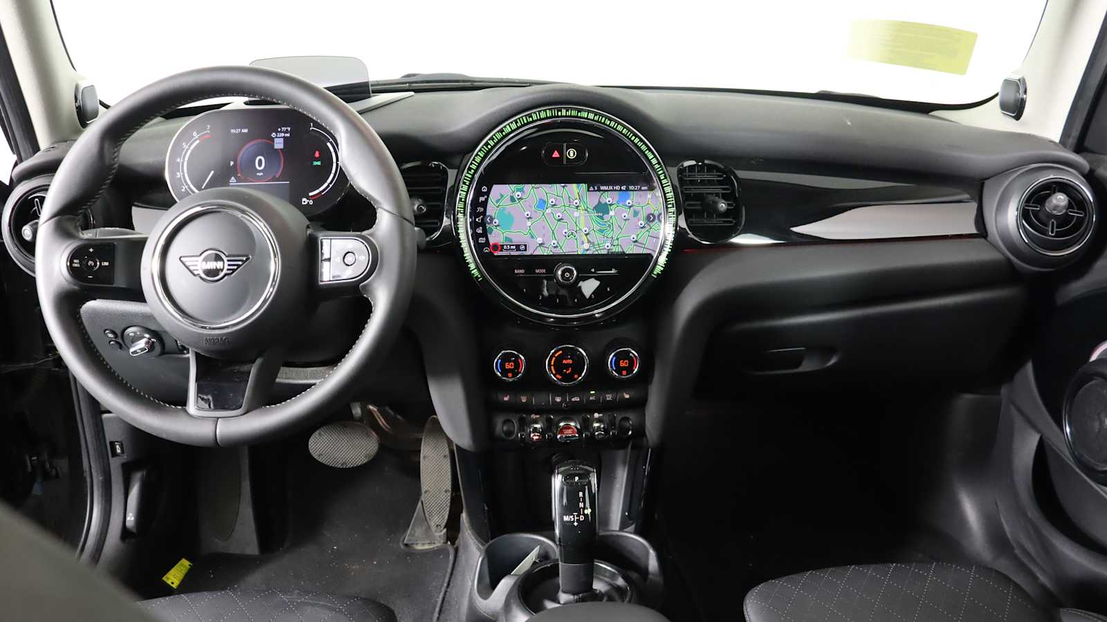 used 2023 MINI Hardtop 4 Door car, priced at $25,698