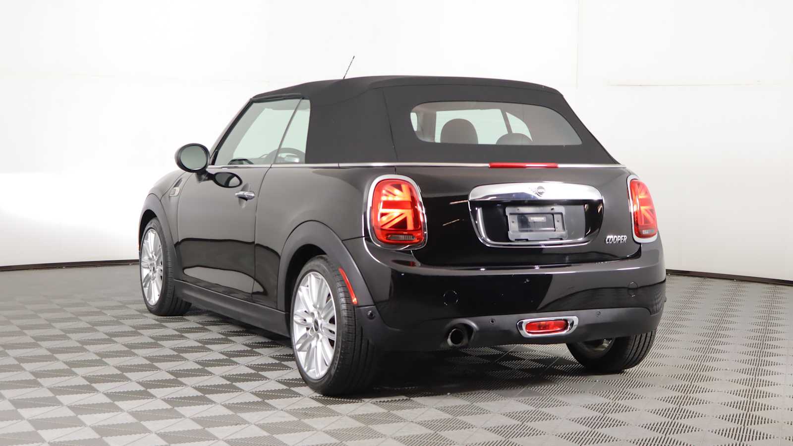used 2019 MINI Convertible car, priced at $21,598