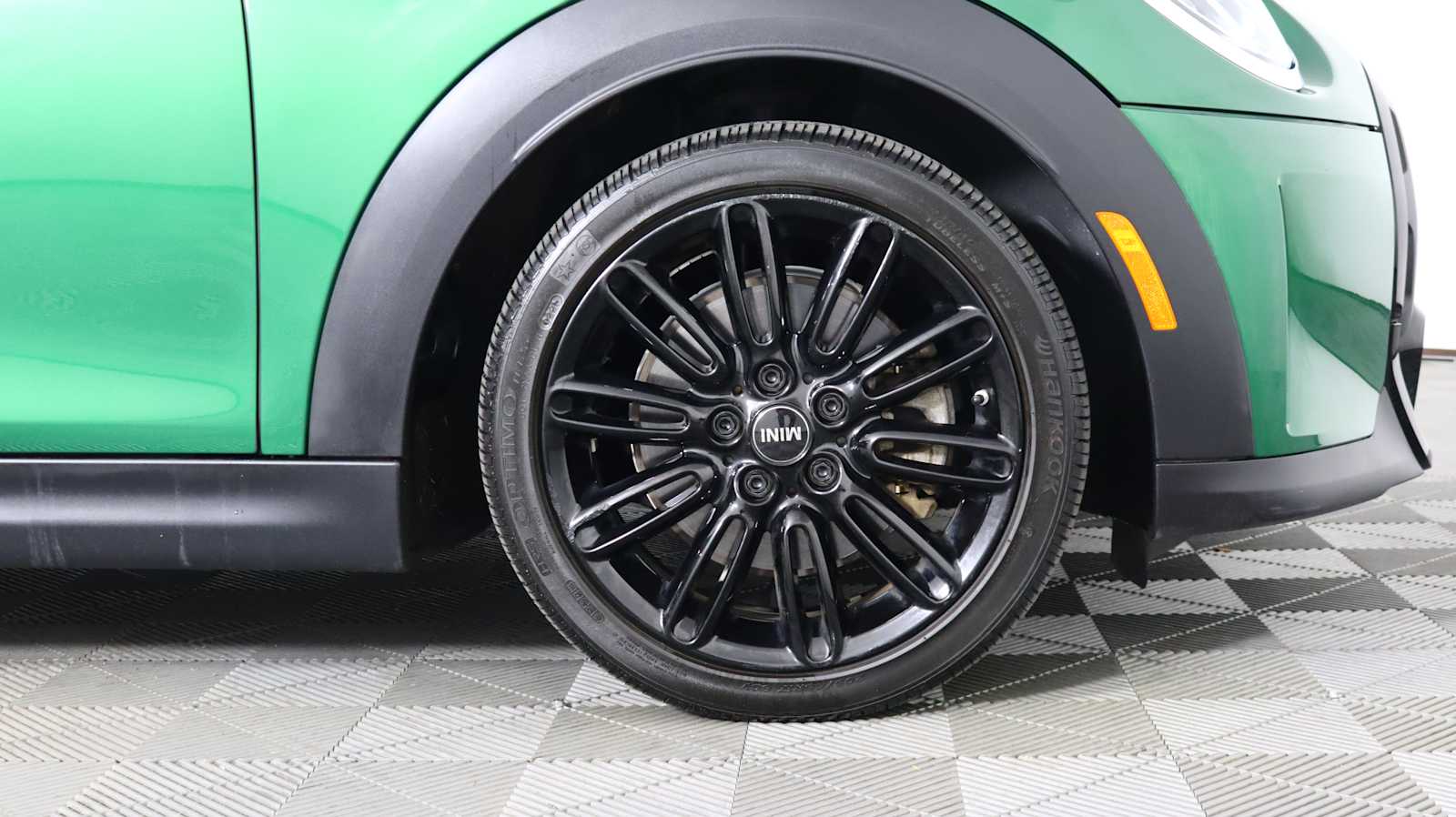 used 2024 MINI Hardtop 2 Door car, priced at $26,691