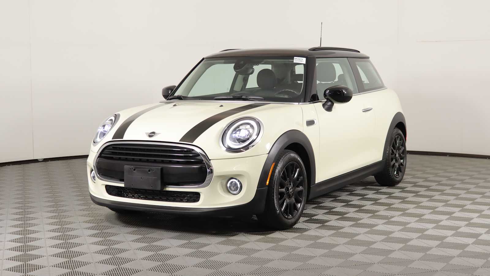 used 2021 MINI Hardtop 2 Door car, priced at $19,598