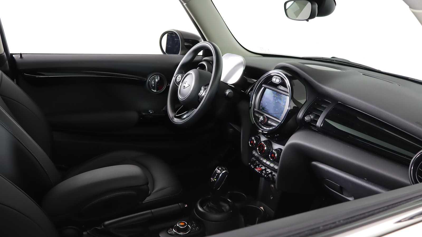 used 2021 MINI Hardtop 2 Door car, priced at $19,598