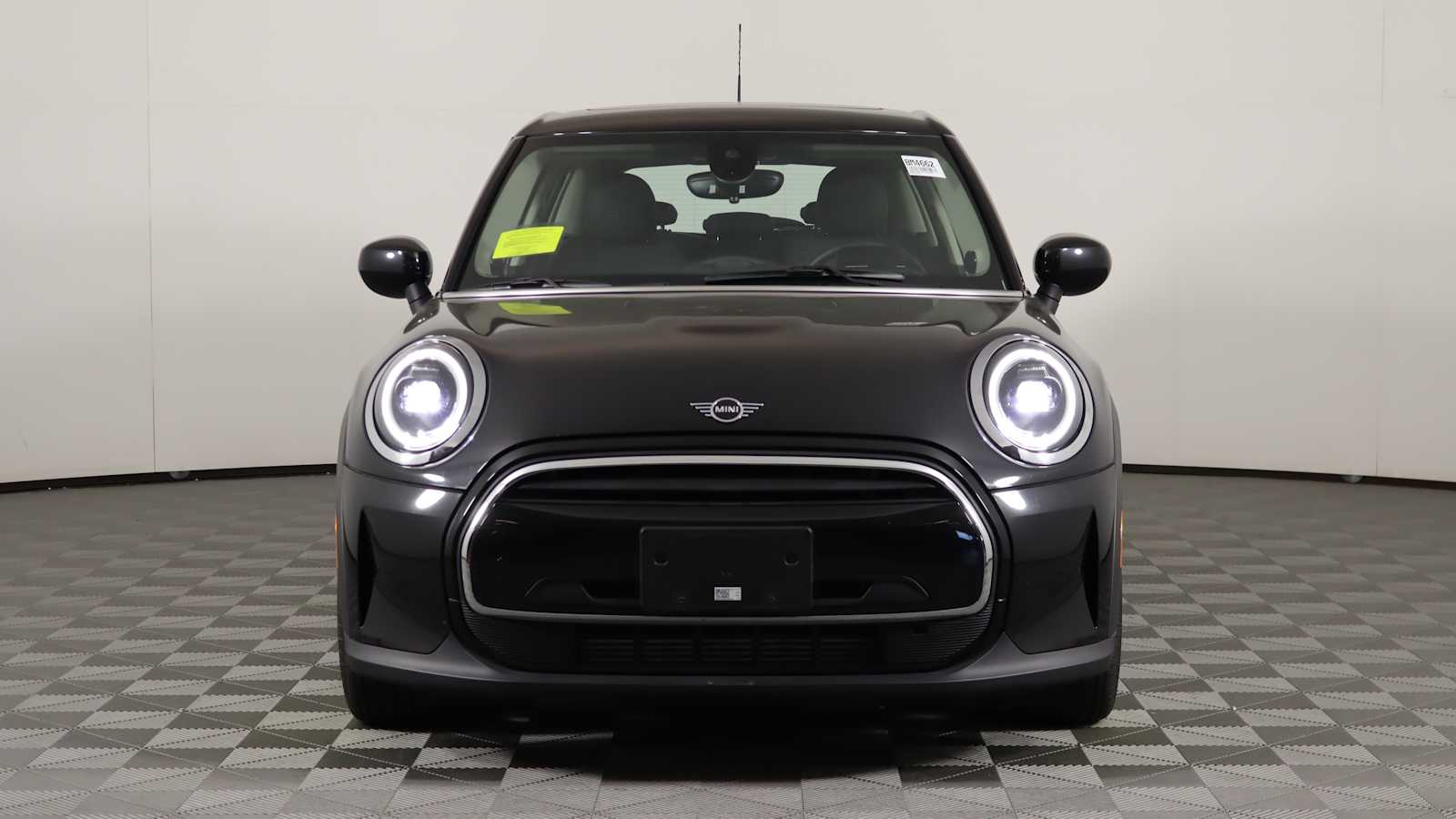 used 2023 MINI Hardtop 4 Door car, priced at $25,698
