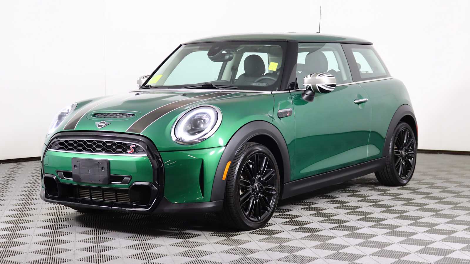 used 2024 MINI Hardtop 2 Door car, priced at $26,691