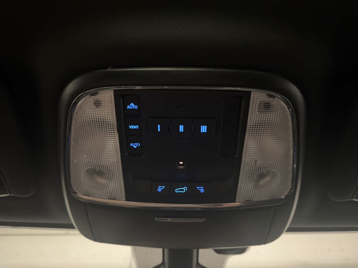 used 2019 Jeep Grand Cherokee car, priced at $27,998