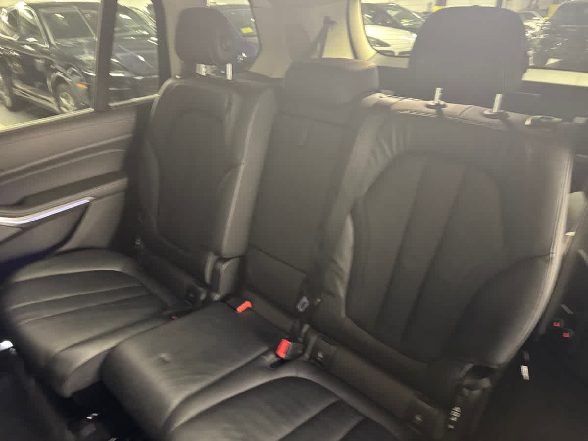 used 2021 BMW X7 car, priced at $33,497