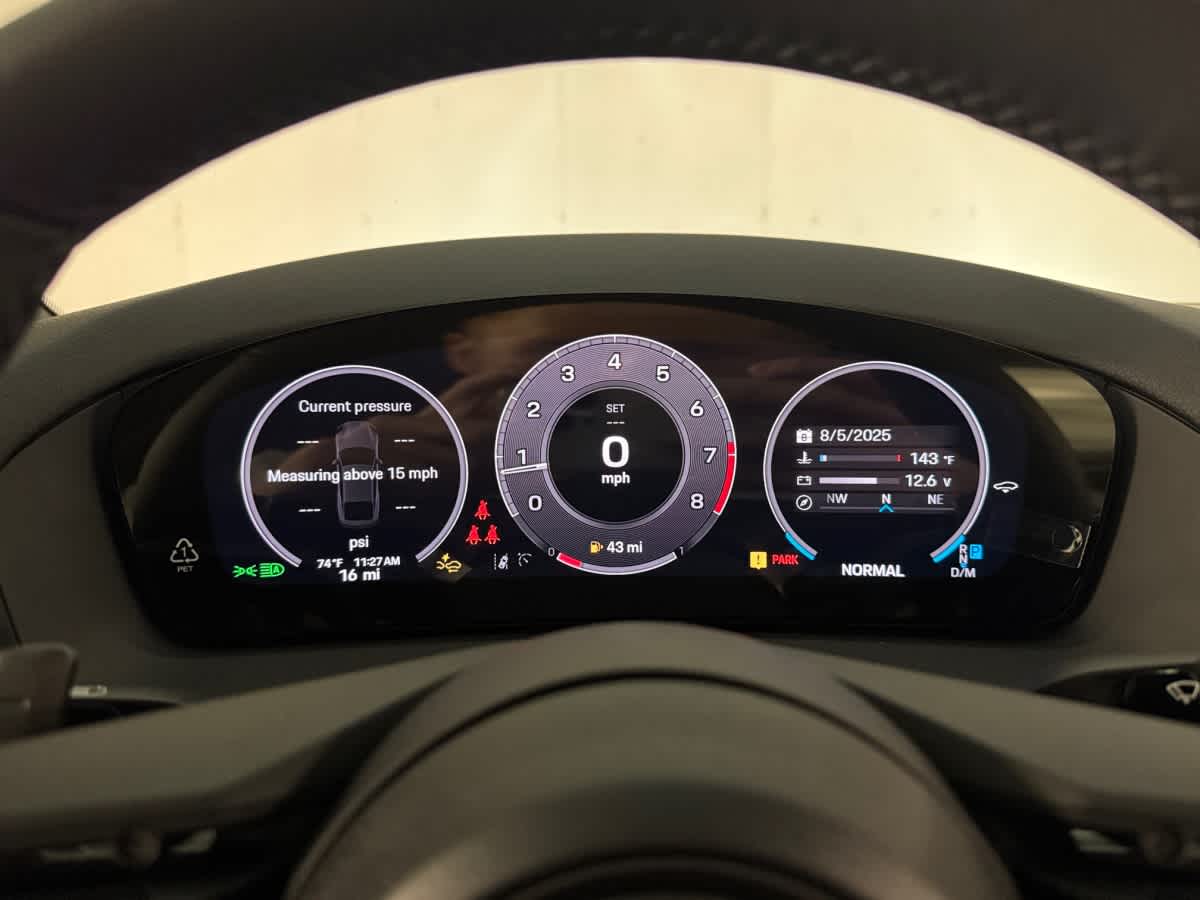 new 2025 Porsche Panamera car