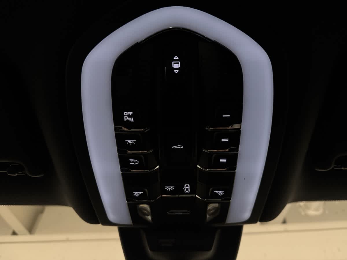 new 2025 Porsche Macan car