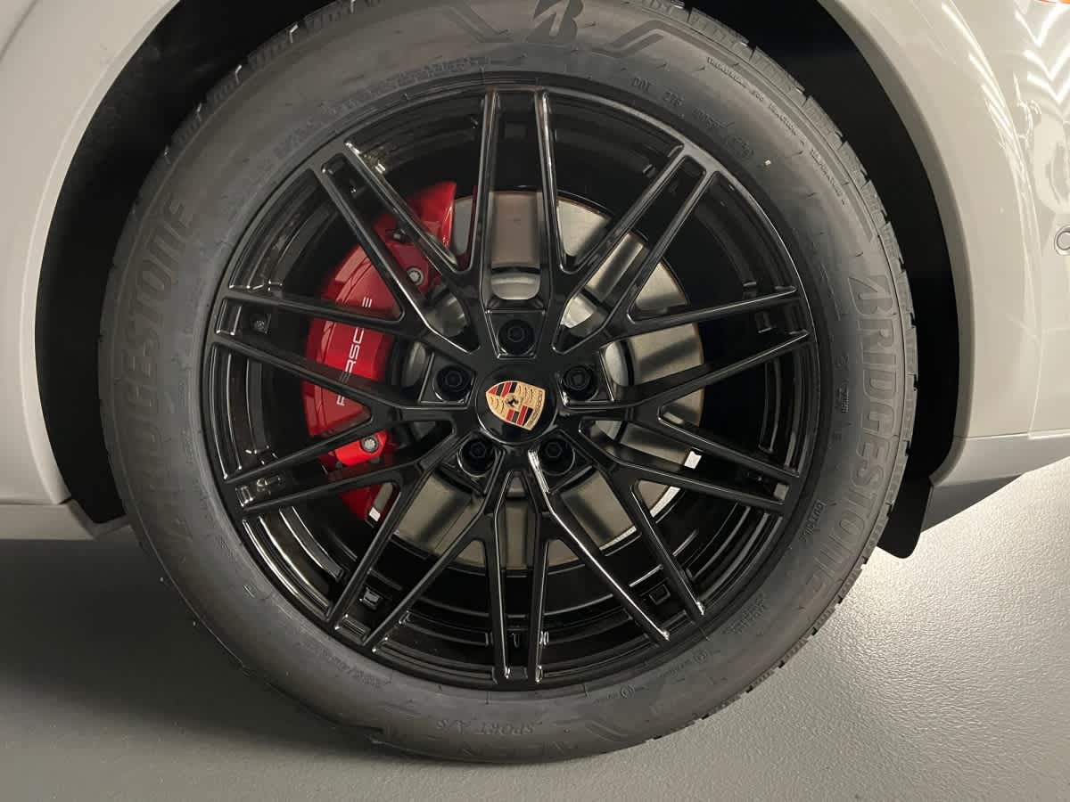 new 2026 Porsche Cayenne car