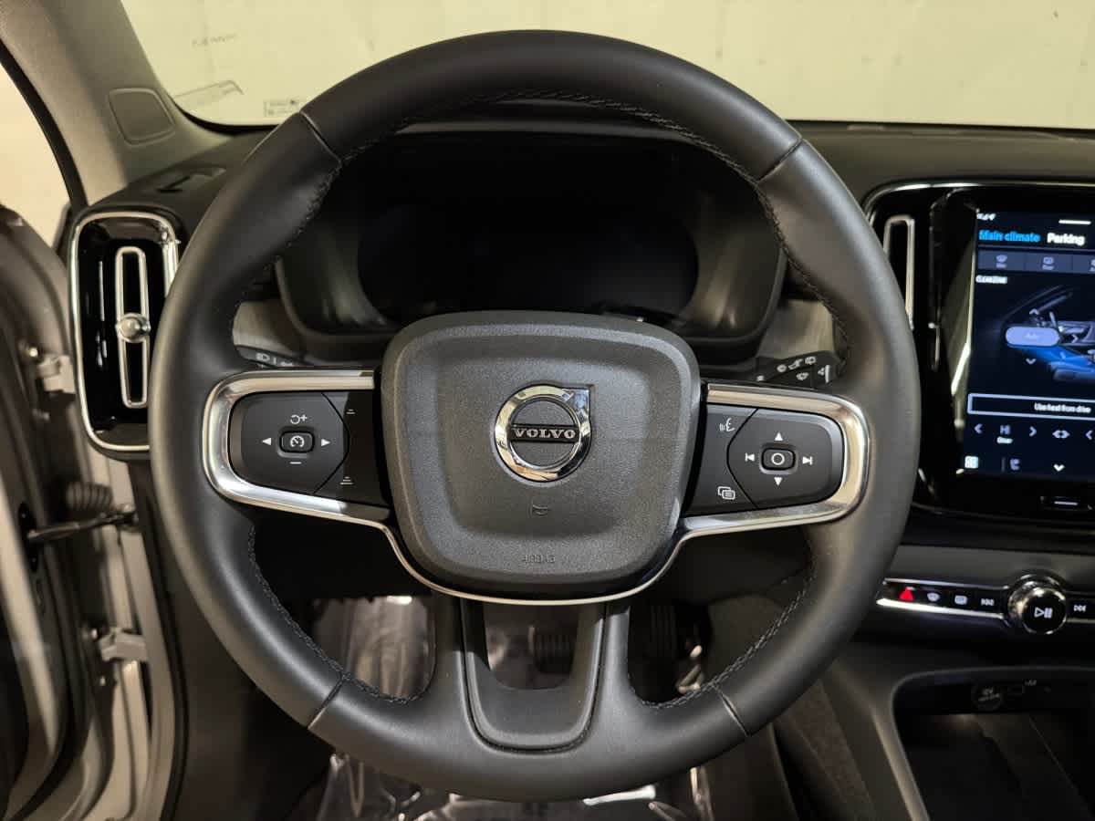 used 2023 Volvo XC40 car, priced at $33,997