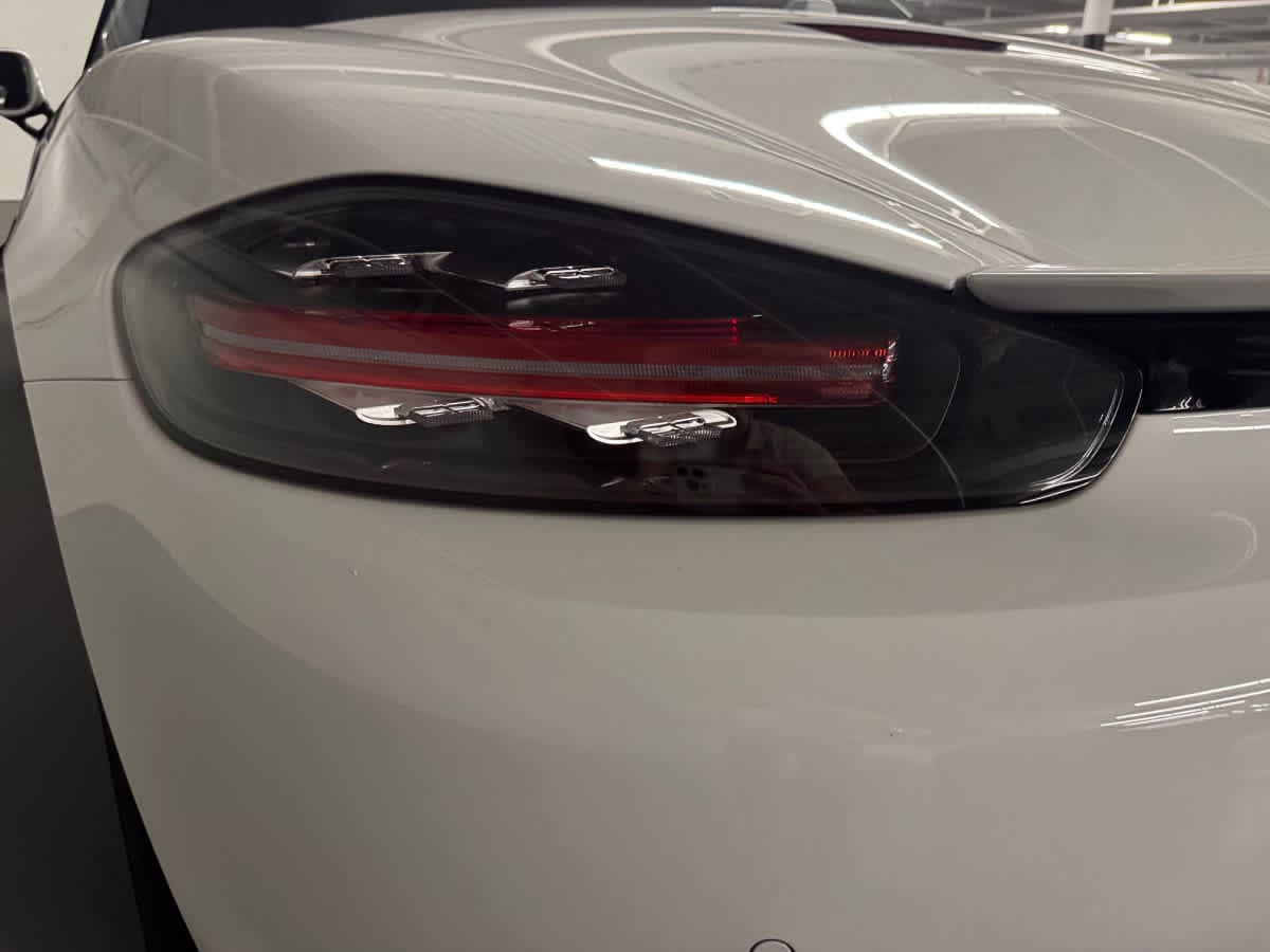 new 2024 Porsche 718 Boxster car