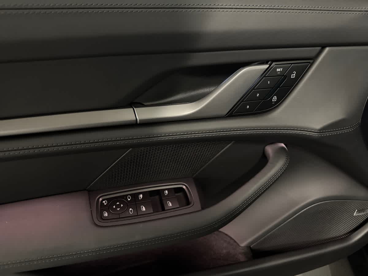 new 2025 Porsche Taycan car