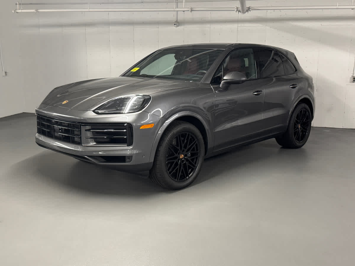 new 2025 Porsche Cayenne car