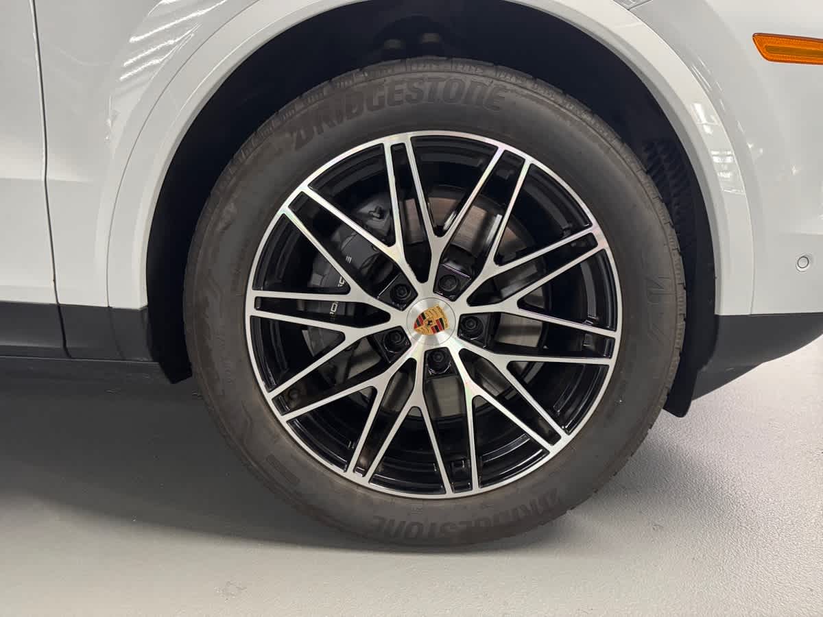 used 2025 Porsche Cayenne car, priced at $92,998