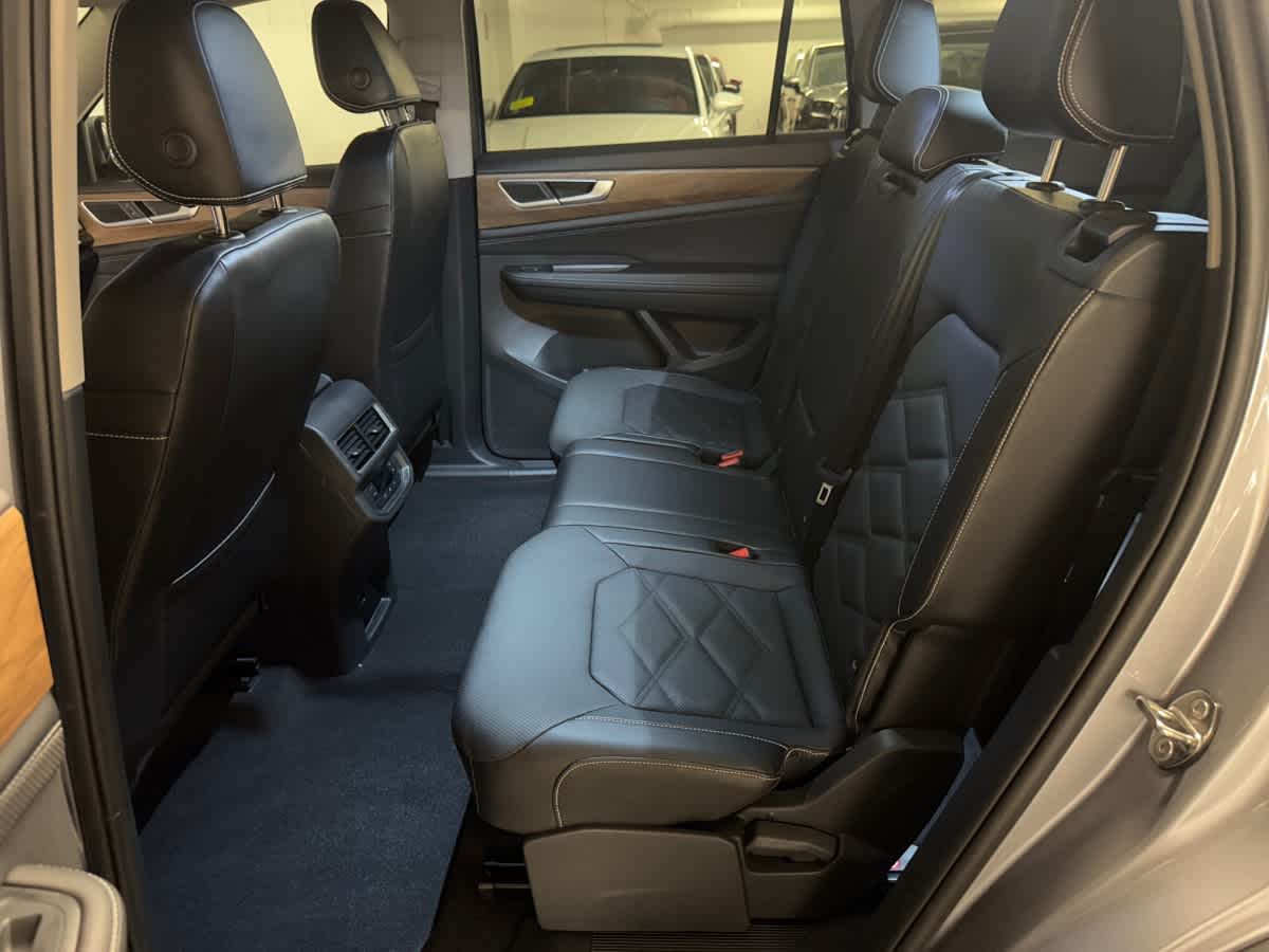 used 2024 Volkswagen Atlas car, priced at $35,497