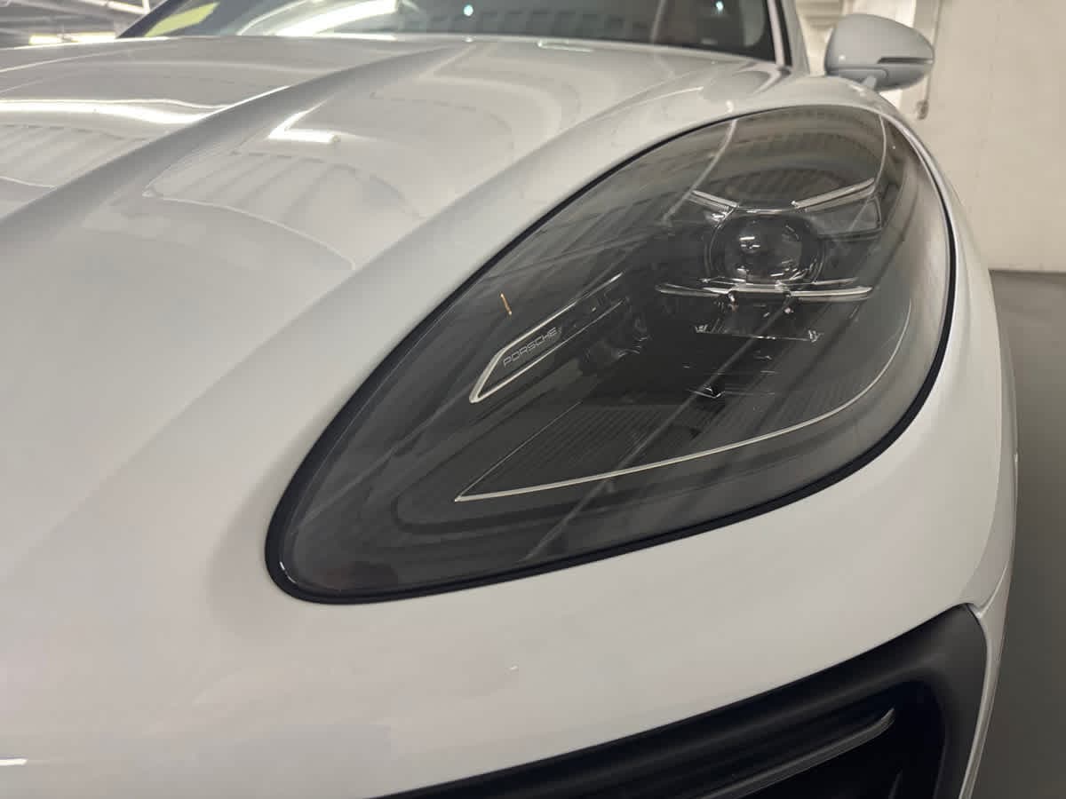 new 2026 Porsche Macan car