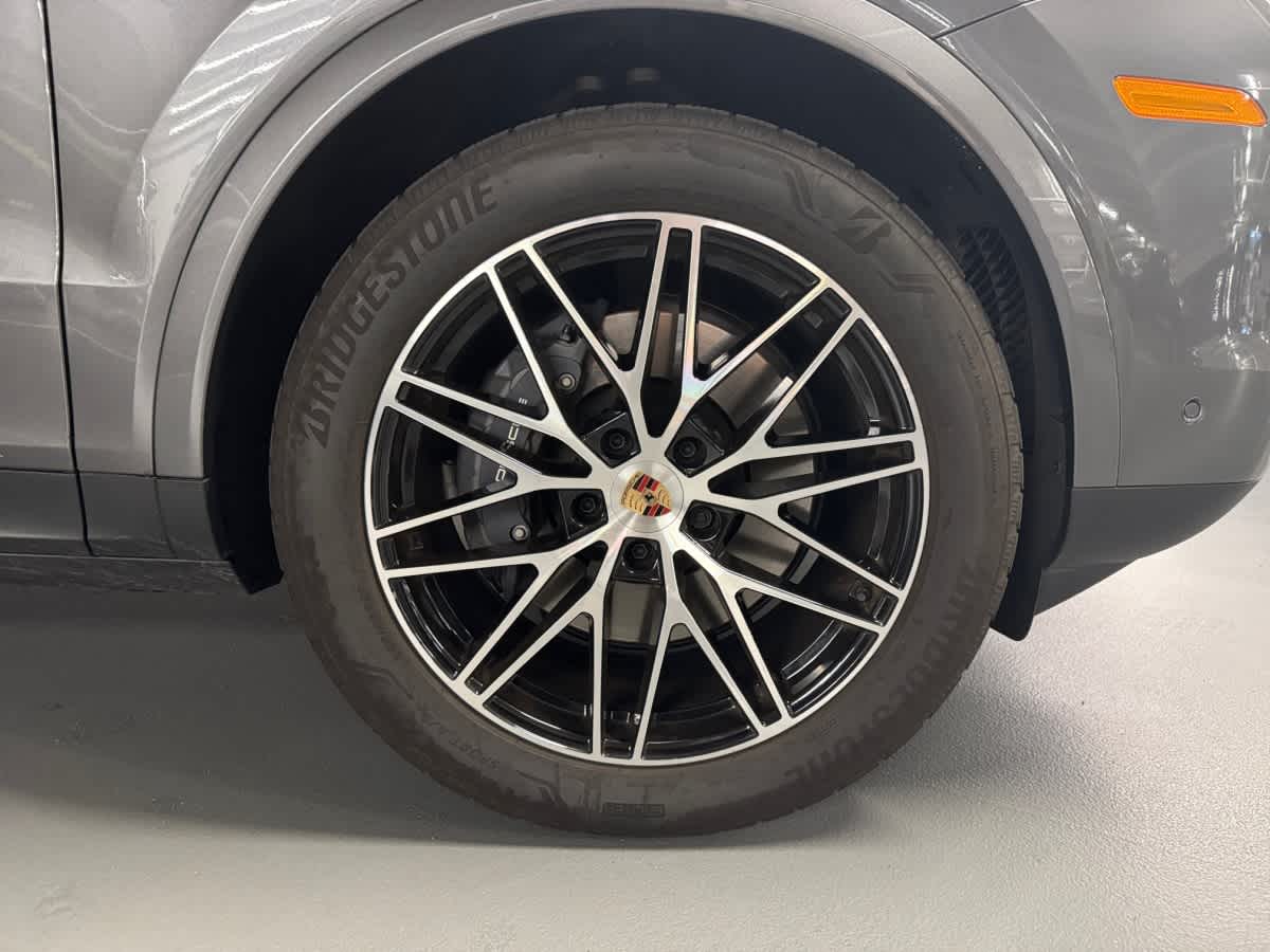 used 2025 Porsche Cayenne car, priced at $92,998