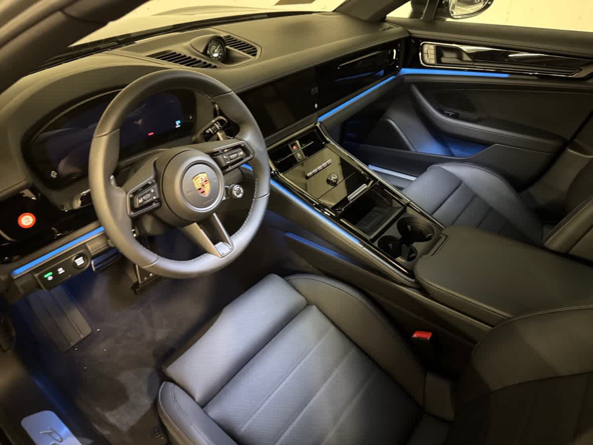 new 2026 Porsche Panamera car