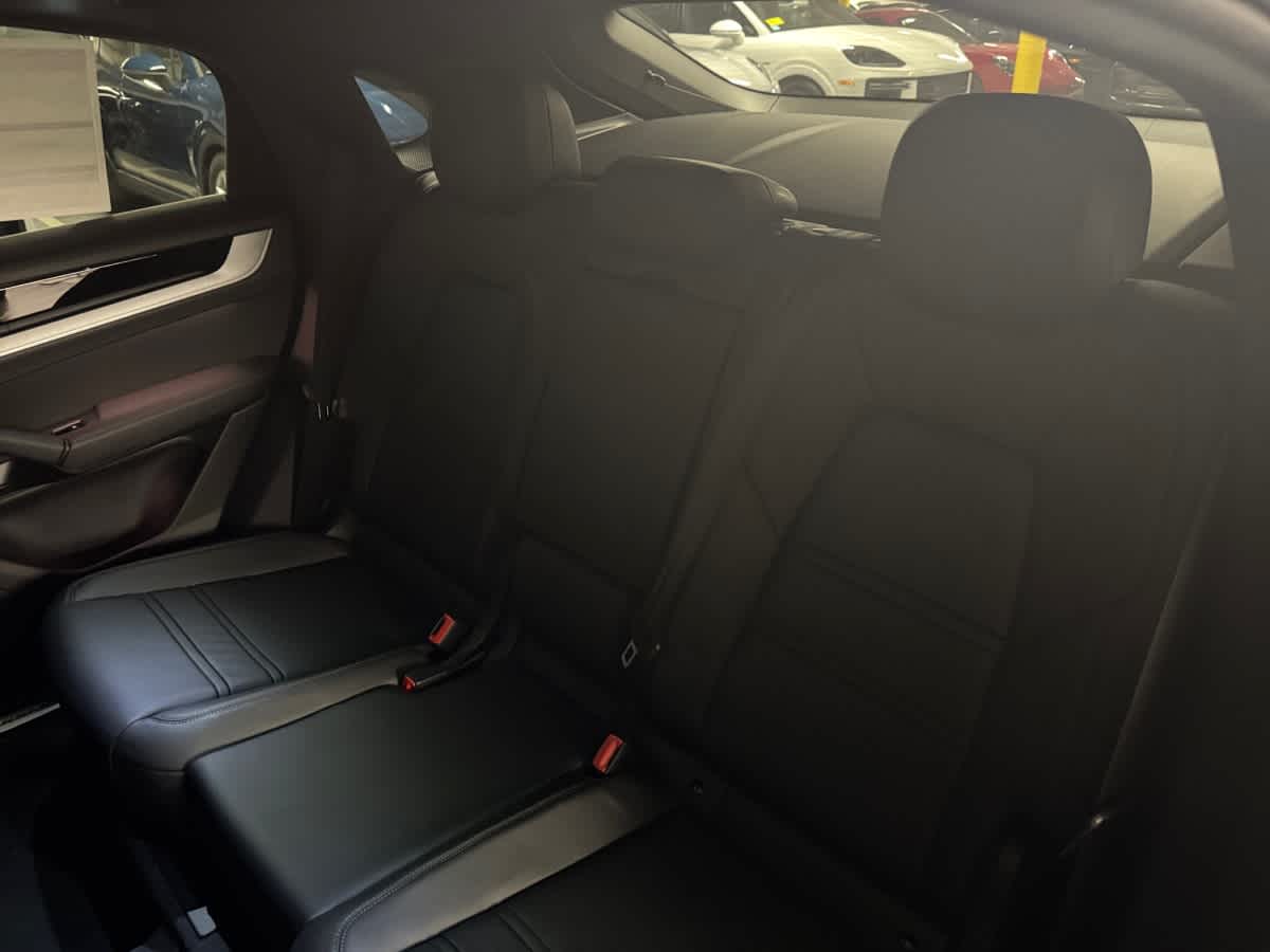 new 2026 Porsche Cayenne car