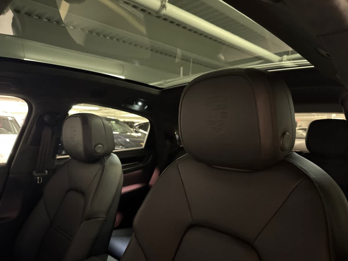 new 2025 Porsche Cayenne car
