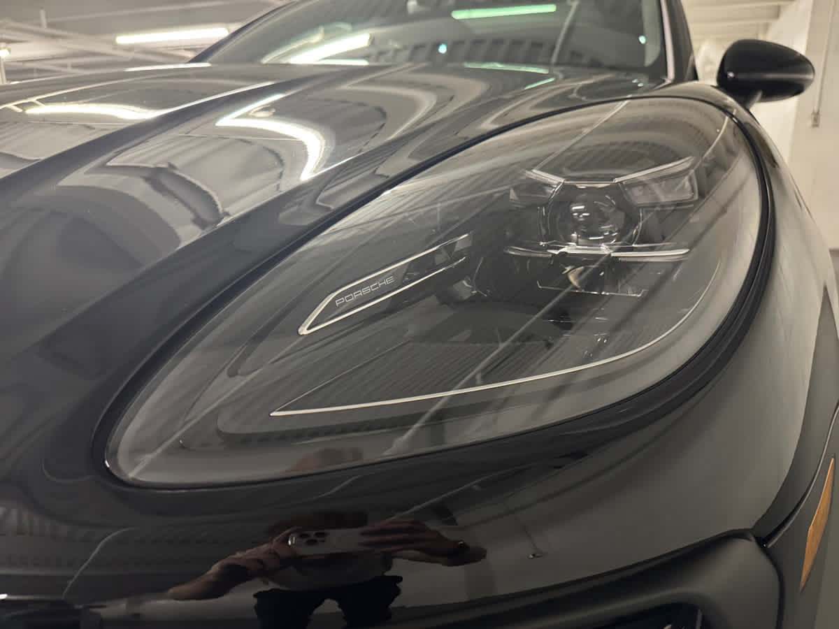 new 2025 Porsche Macan car
