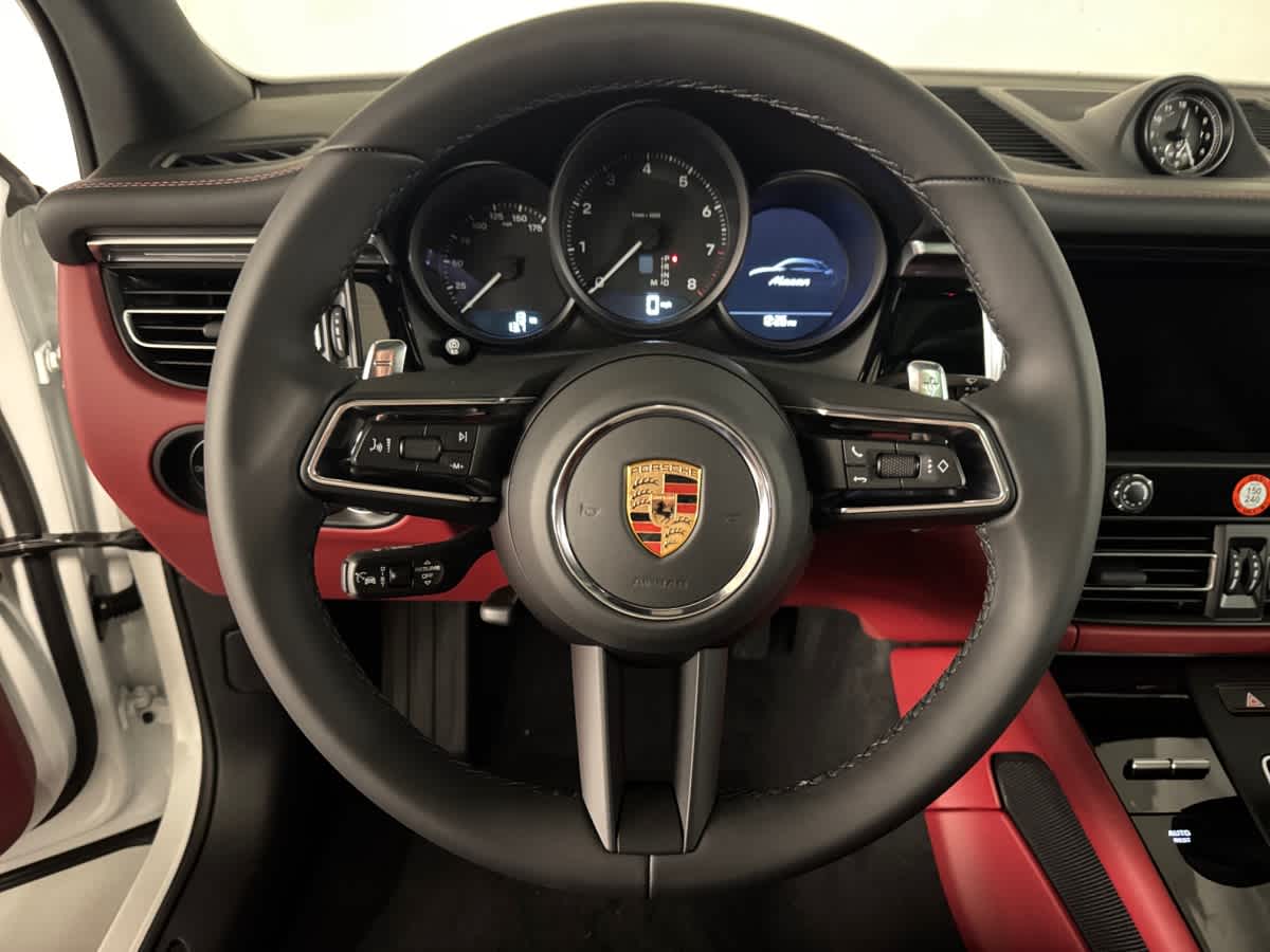 new 2025 Porsche Macan car