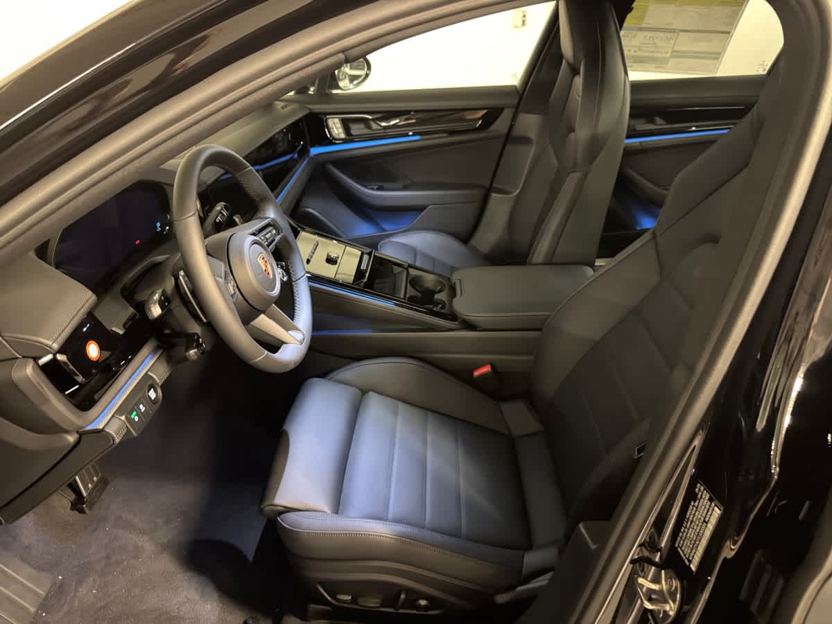 new 2026 Porsche Panamera car