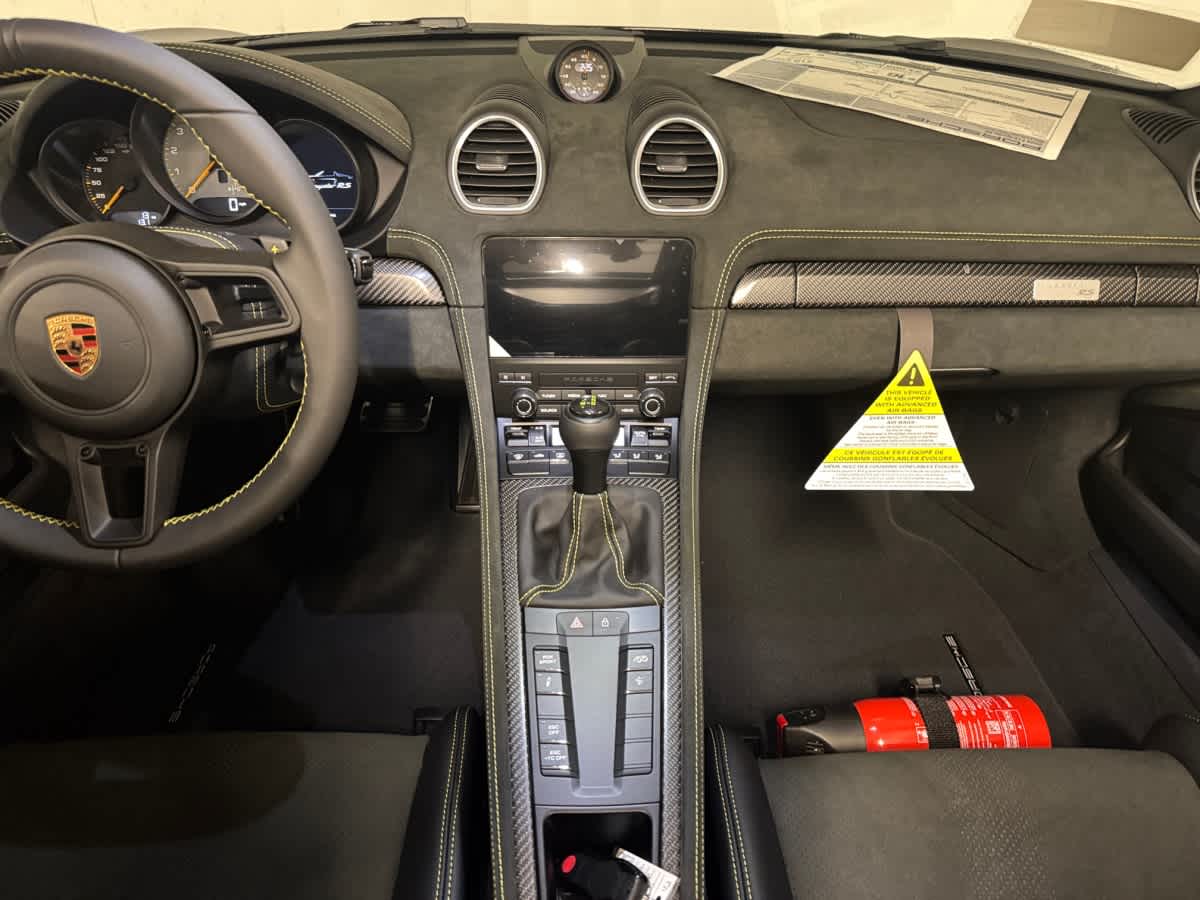 new 2025 Porsche 718 Spyder car