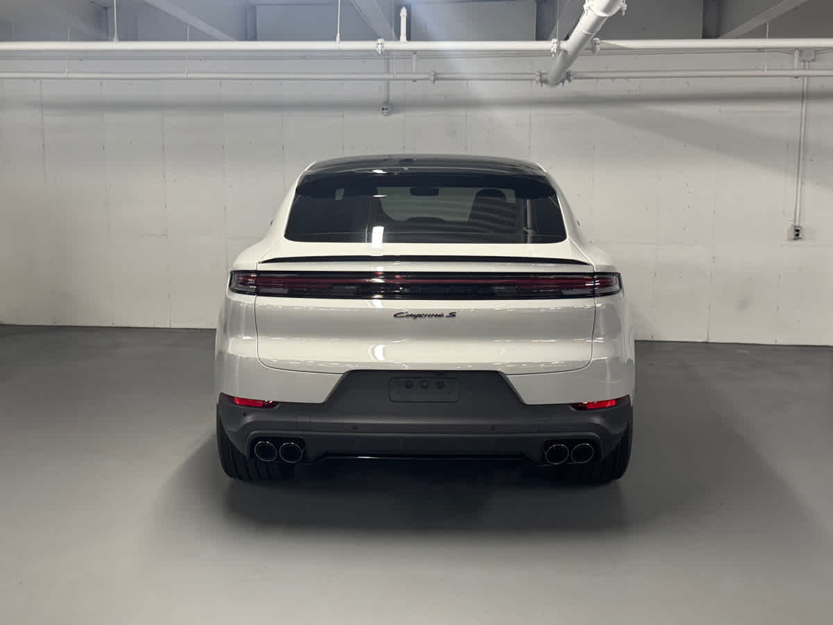 new 2025 Porsche Cayenne car