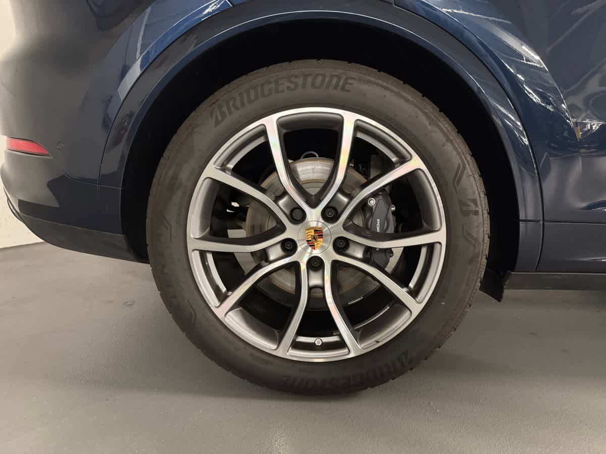 used 2025 Porsche Cayenne car, priced at $84,997
