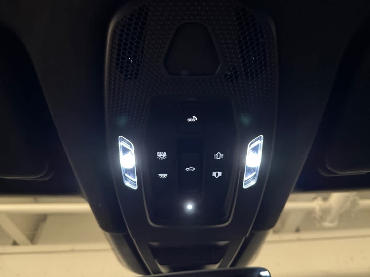 new 2025 Porsche Cayenne car