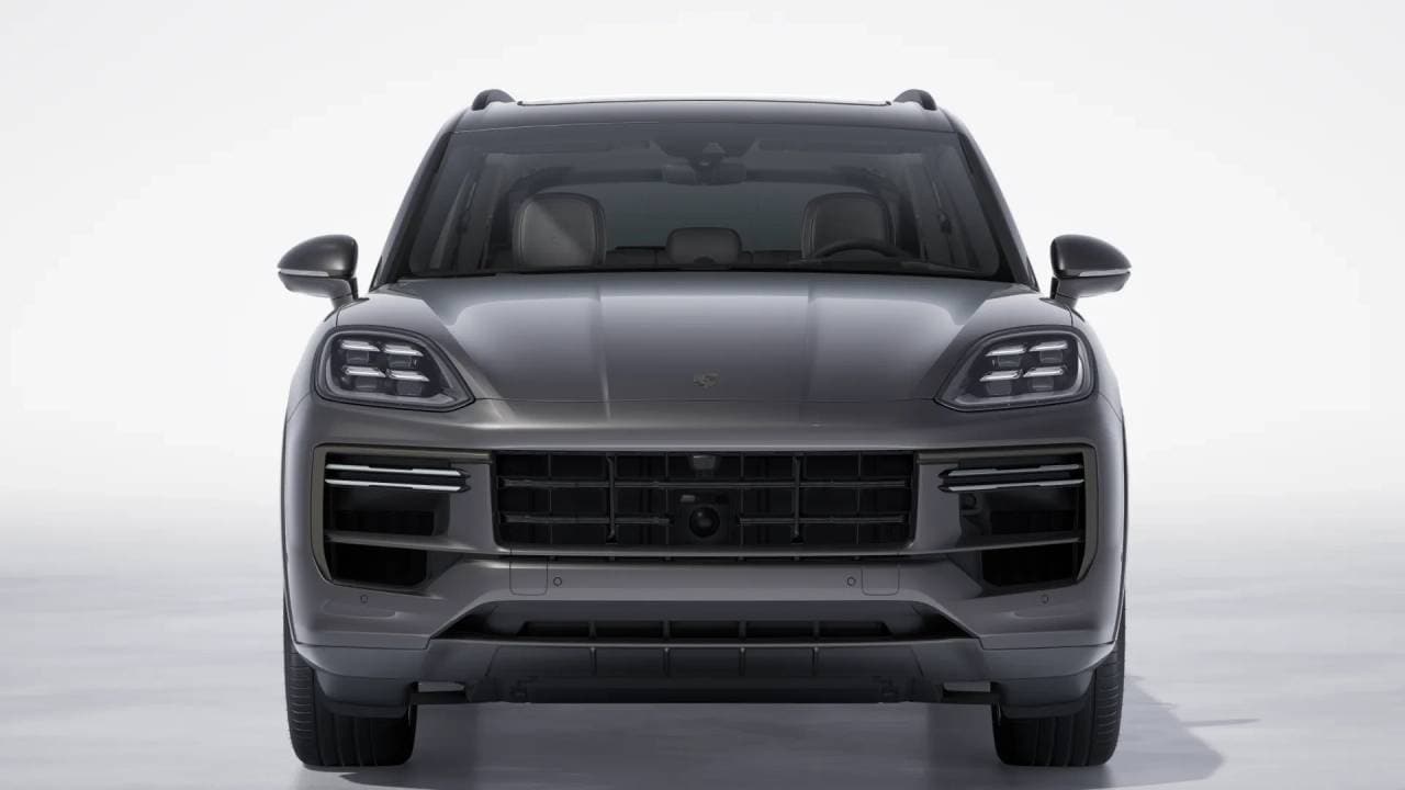 new 2026 Porsche Cayenne Turbo E-Hybrid car