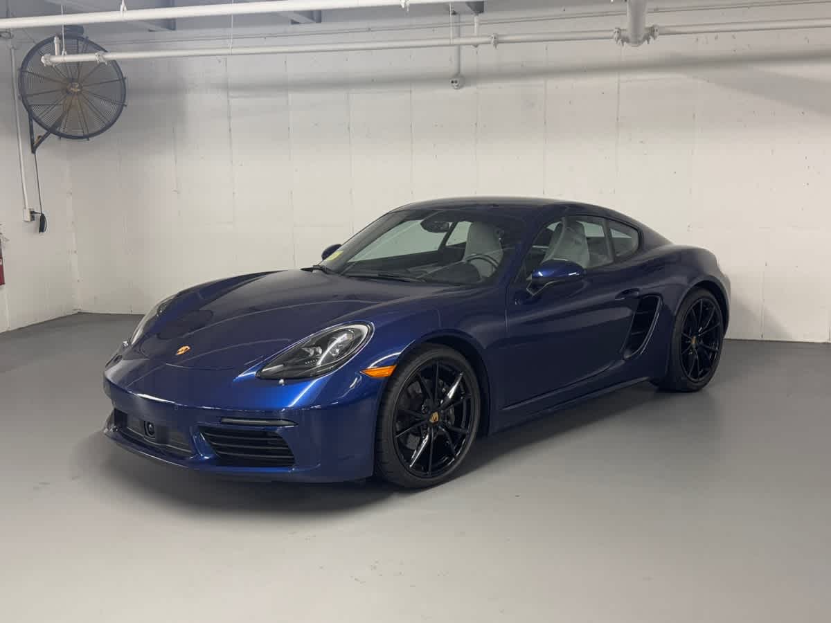 new 2025 Porsche 718 Cayman car