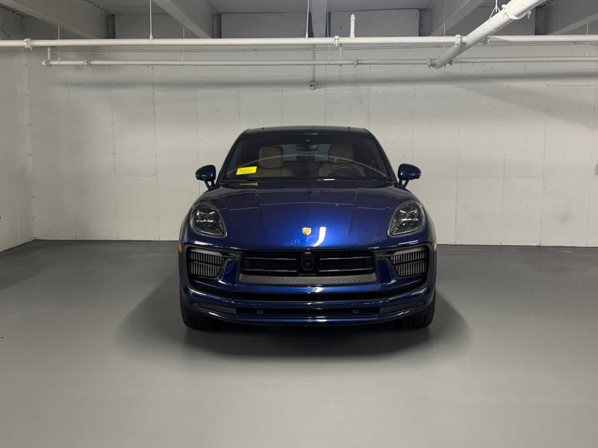 new 2025 Porsche Macan car