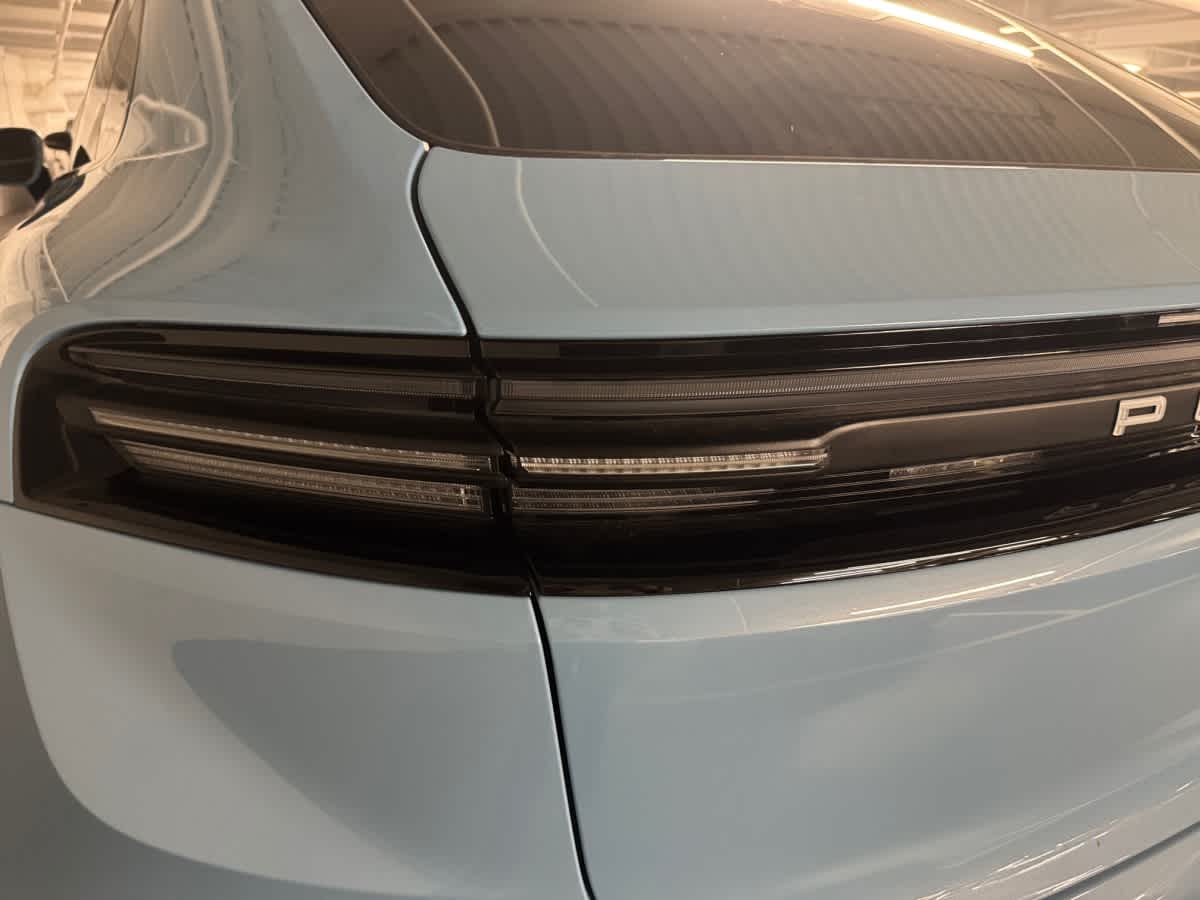 new 2025 Porsche Macan car