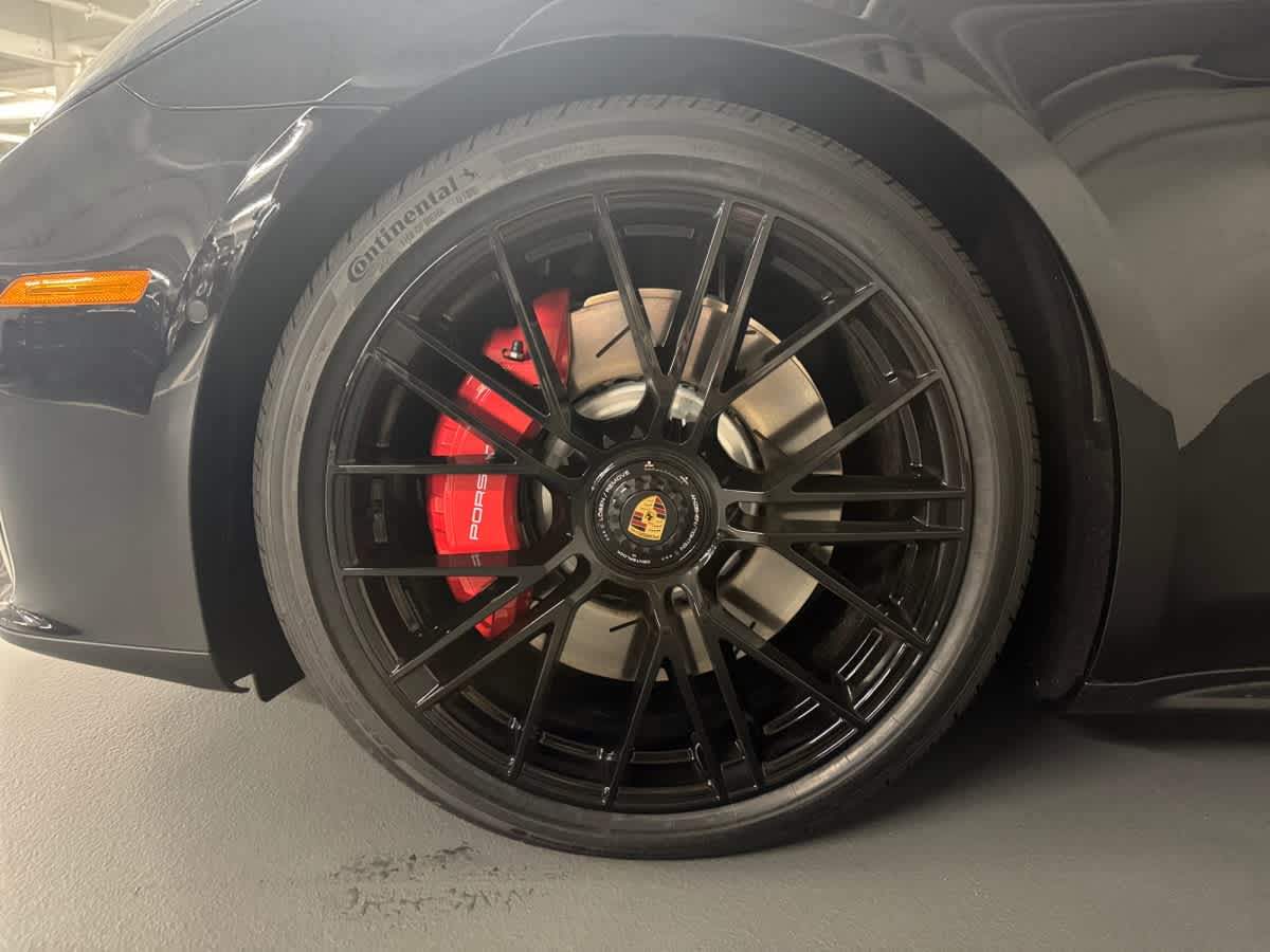 new 2026 Porsche Panamera car