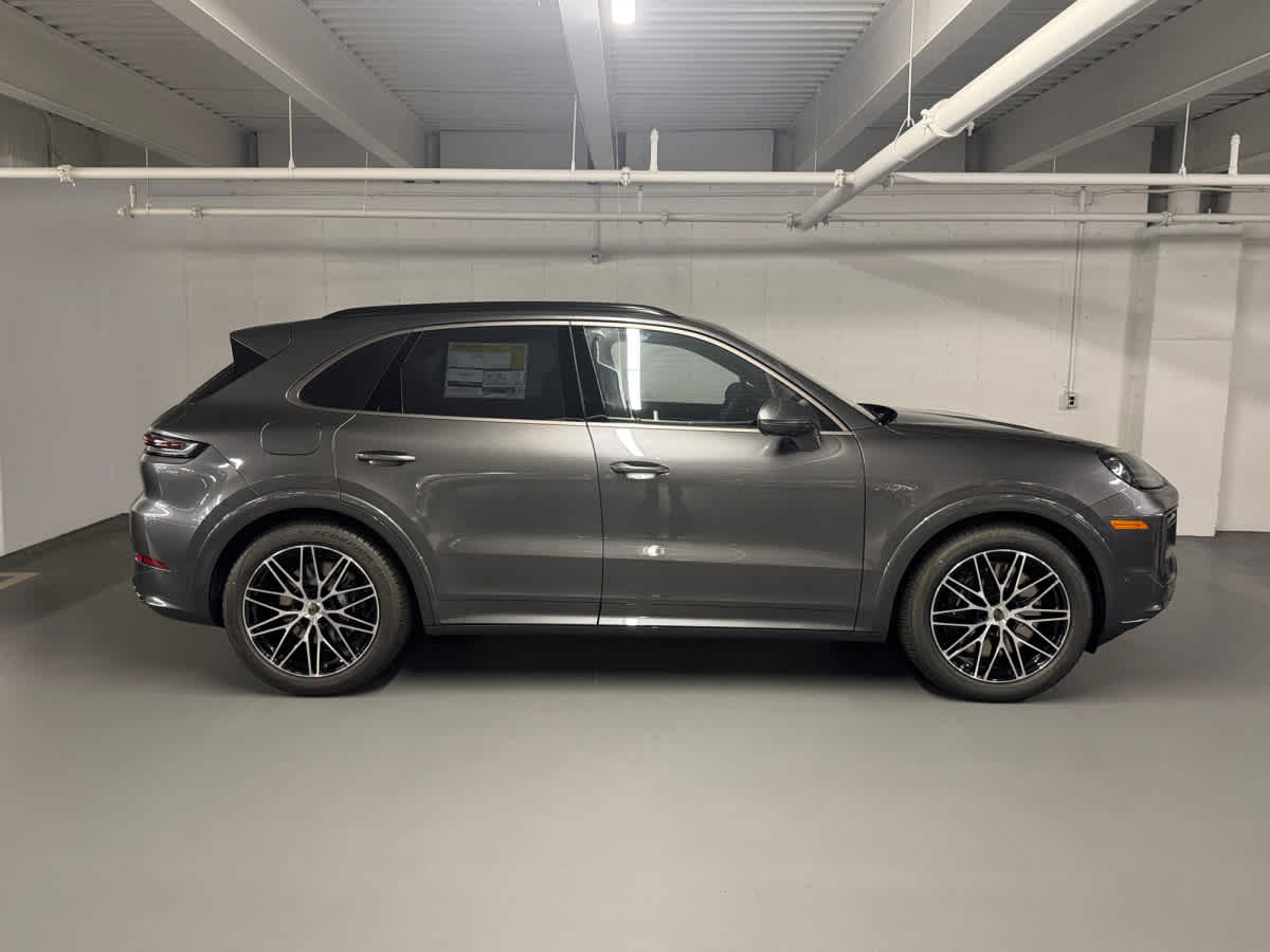 new 2026 Porsche Cayenne car
