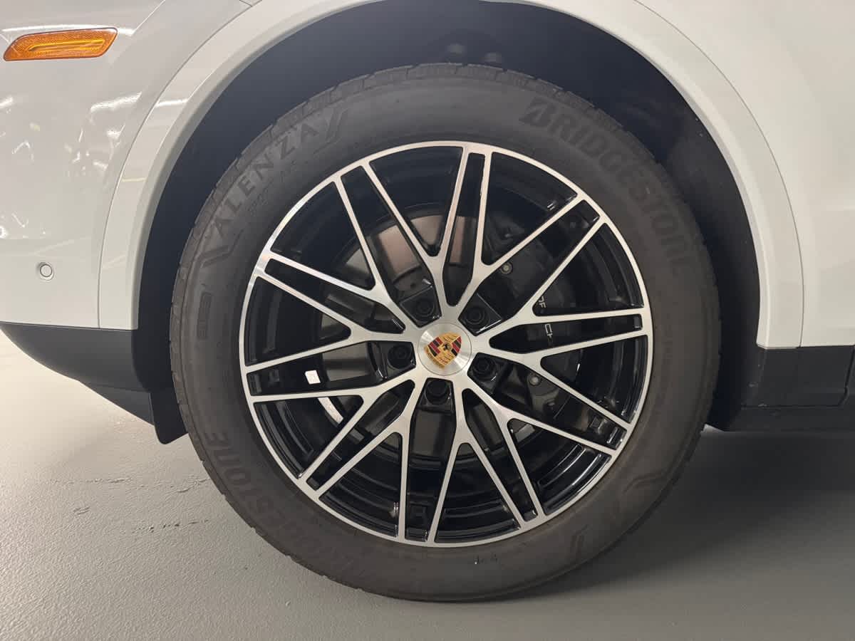 used 2025 Porsche Cayenne car, priced at $92,998