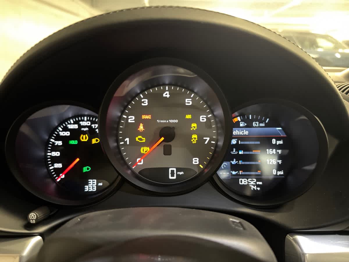 new 2025 Porsche 718 Cayman car